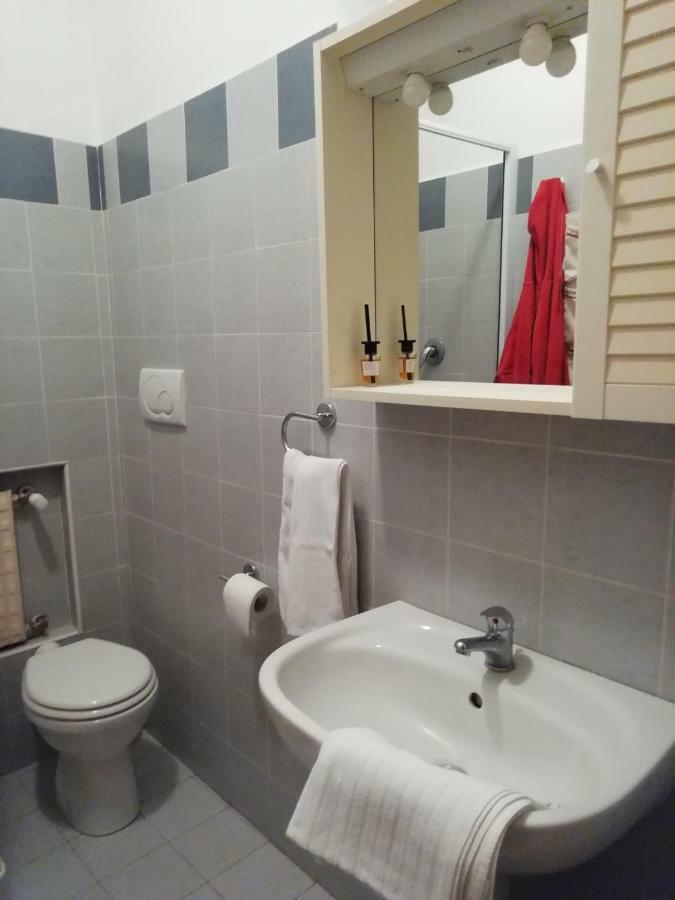 A Due Passi Dal Mare Apartment Sestri Levante Bagian luar foto
